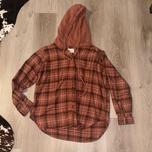 American Eagle flannel with hood